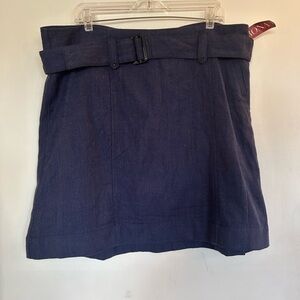 NWT, Merona size 18 wool blend chambray, belted skirt